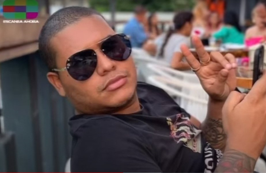 ezgif 7 e8246ccf730b large