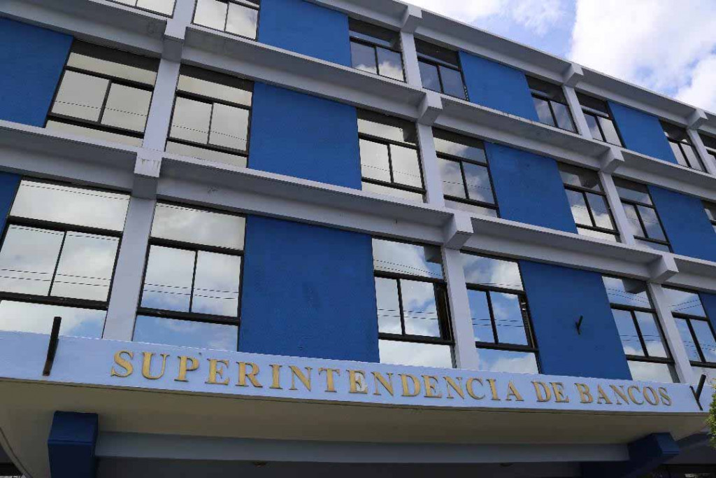 Sistema financiero a octubre 2020: Indicadores saludables pese a impacto de la pandemia superintendencia de bancos rd large