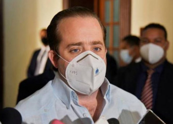 Paliza aclara fondo entregado a artistas no es un regalo sino un contrato a futuro