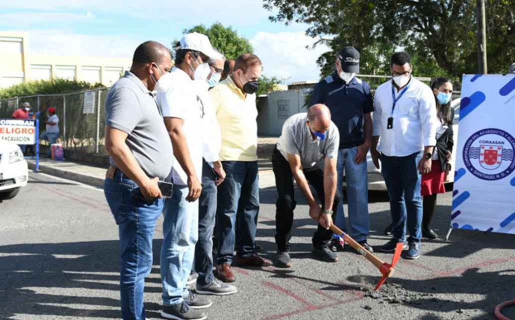 CORAASAN inicia obra para beneficiar residentes sector Monte Verde CORAASAN inicia obra para beneficiar residentes sector Monte Verde large