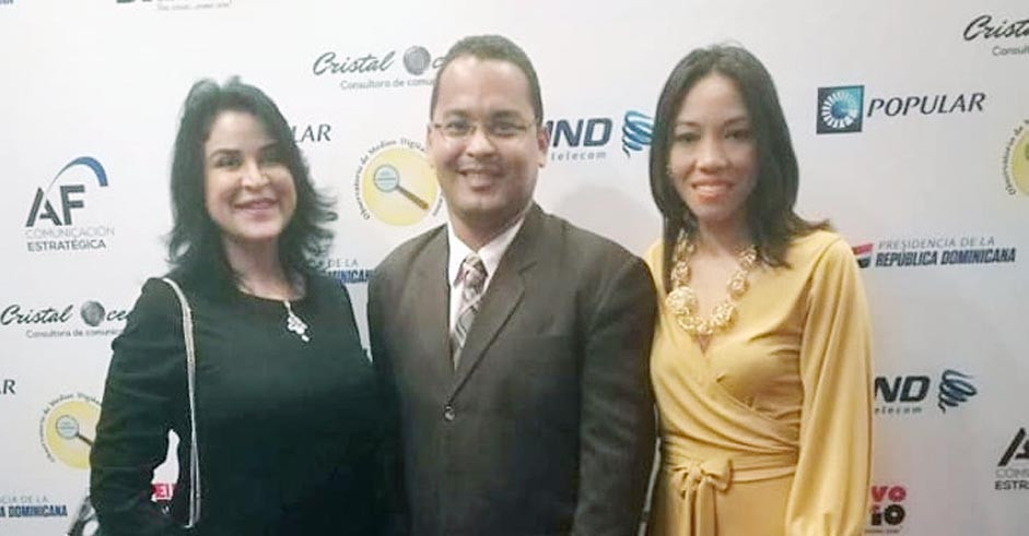 “Diario de Salud” gana premio como mejor portal de informaciones médicas Juandy Gómez large