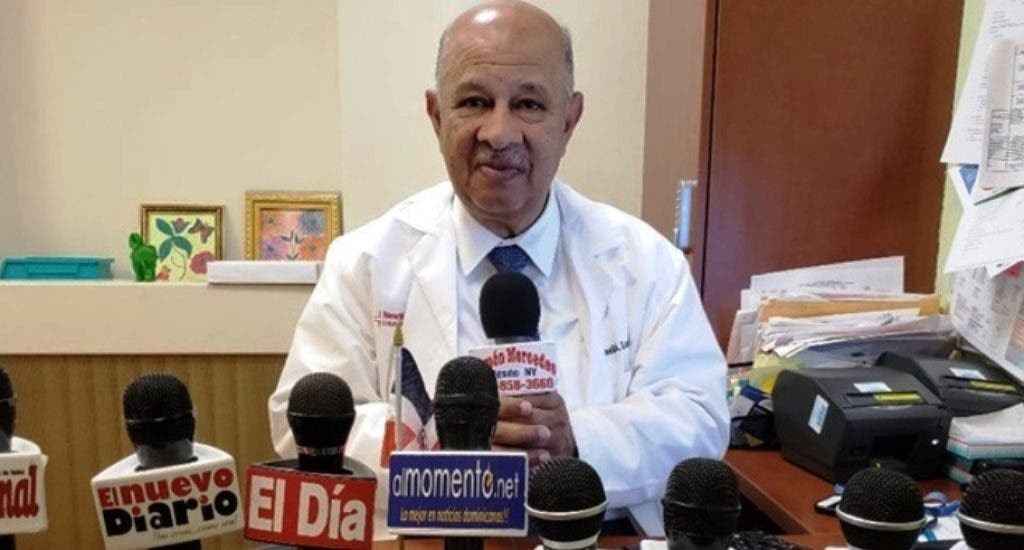 Lantigua se vacuna contra Covid 19 en NY large