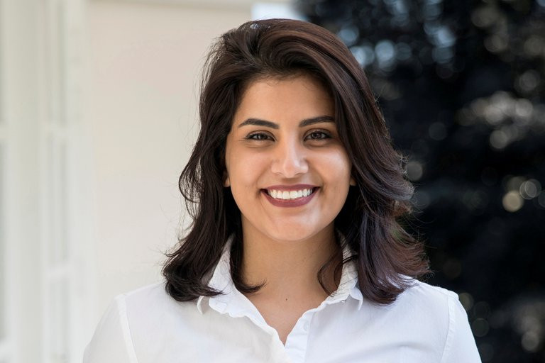 Fiscalía Saudita pide por primera vez ejecución de una activista derechos humanos Loujain al Hathloul large