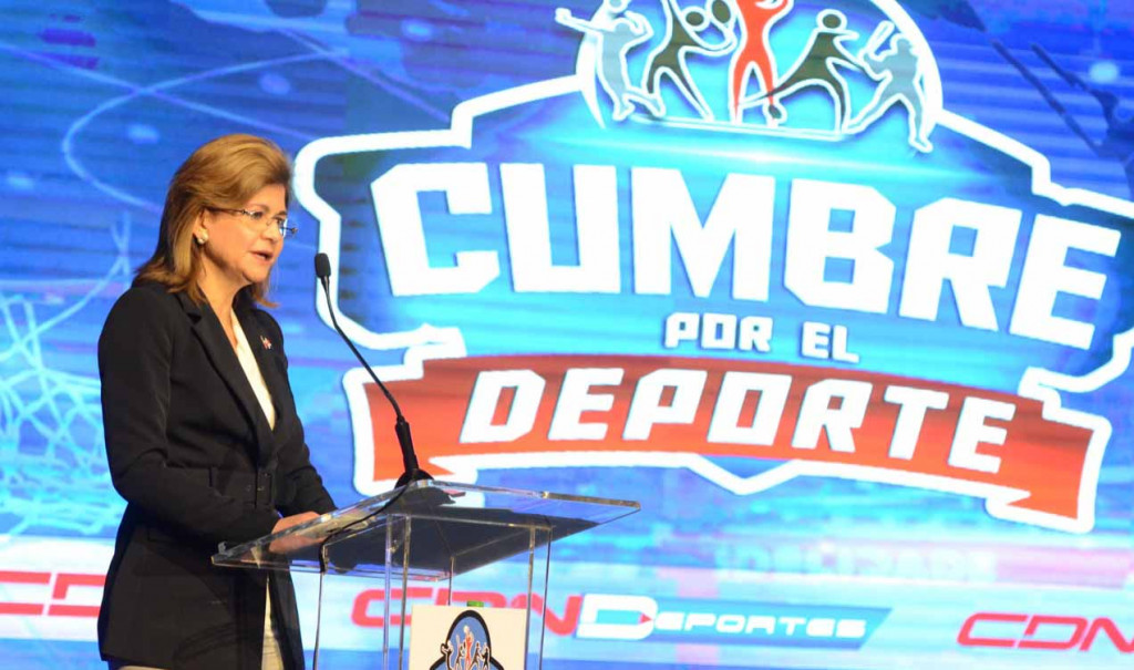 CDN y CDN Deportes realizan Cumbre por el Deporte Raque Peña vicepresidente RD large