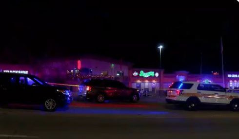 Tres muertos y tres heridos en un tiroteo en una bolera en Estados Unidos large