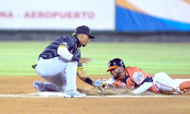 a2e8e51a toros vs aguilas 5febd583cc66f 640x384 1 large