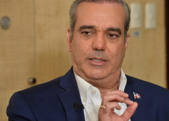 Abinader llama a no generar un circo con apresamientos de exfuncionarios