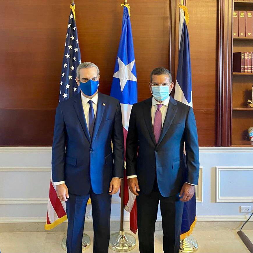 Luis Abinader y Pedro Pierluisi large