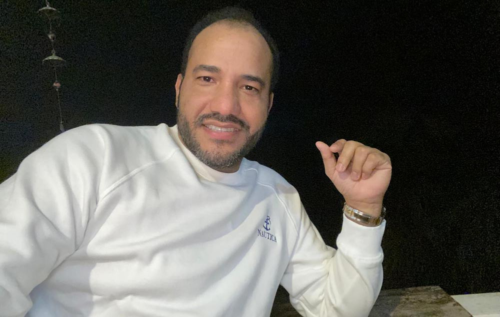 Salvador Holguín dice: “Después de un año tan tortuoso y complicado me siento afortunado de tener la oportunidad de llegar hasta donde estoy y con vida” SALVADOR 4 large