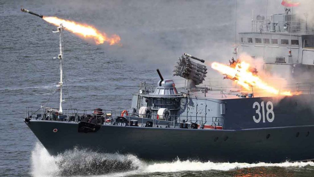 buque antisubmarino ruso Alexin