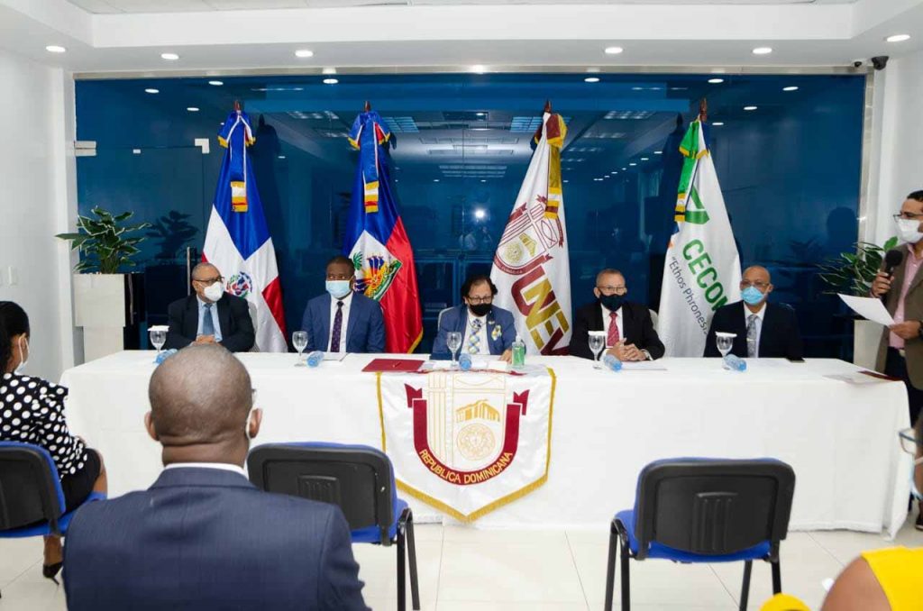 UNEV y Consulado de Haiti firman acuerdo