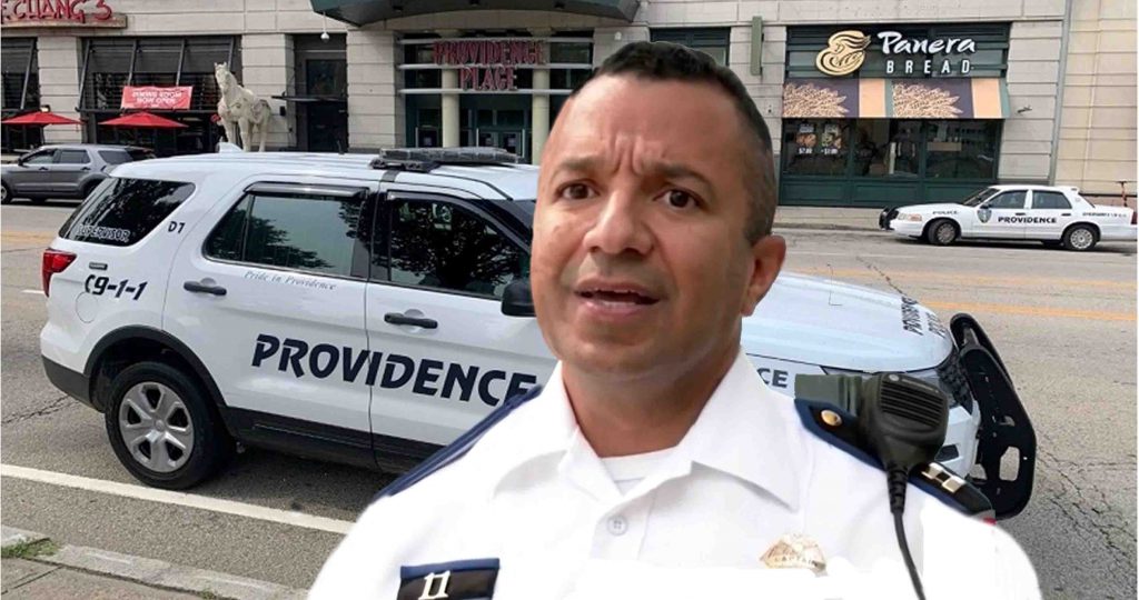 Oficial dominico colombiano primer latino ascendido a Mayor en la policía de Providence Henry Molina un veterano oficial en la policia de Providence