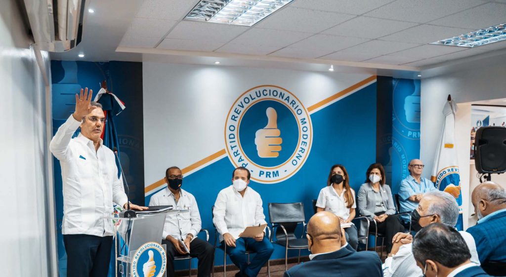 PRM acuerda suspender dirigentes que sean acusados de corrupción y expulsar a los que sean condenados Abinader asiste