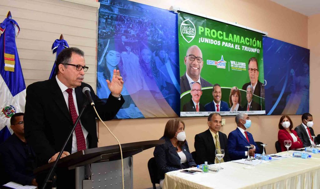 Proclaman a Ediltrudis Beltrán a la rectoría de la UASD y a Williams de los Santos a la dirección de la extensión en Santiago Ediltrudis Beltran a la rectoria de la UASD y a Williams de los Santos