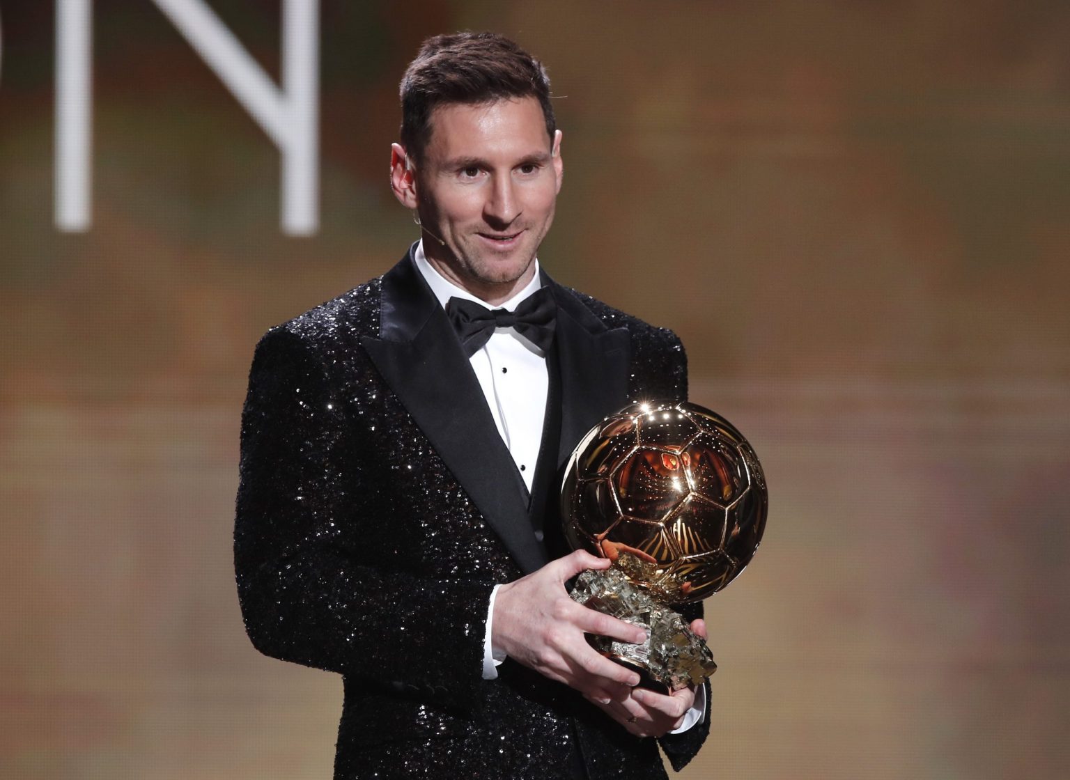 Lionel Messi gano su septimo Balon de Oro y sigue haciendo historia