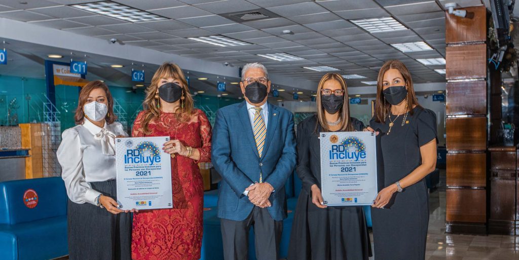 Banco Popular recibe sello RD Incluye por sus buenas practicas inclusivas