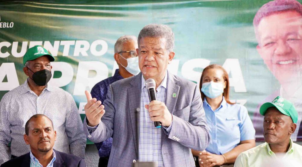 Leonel Fernandez sobre militares eljacaguero