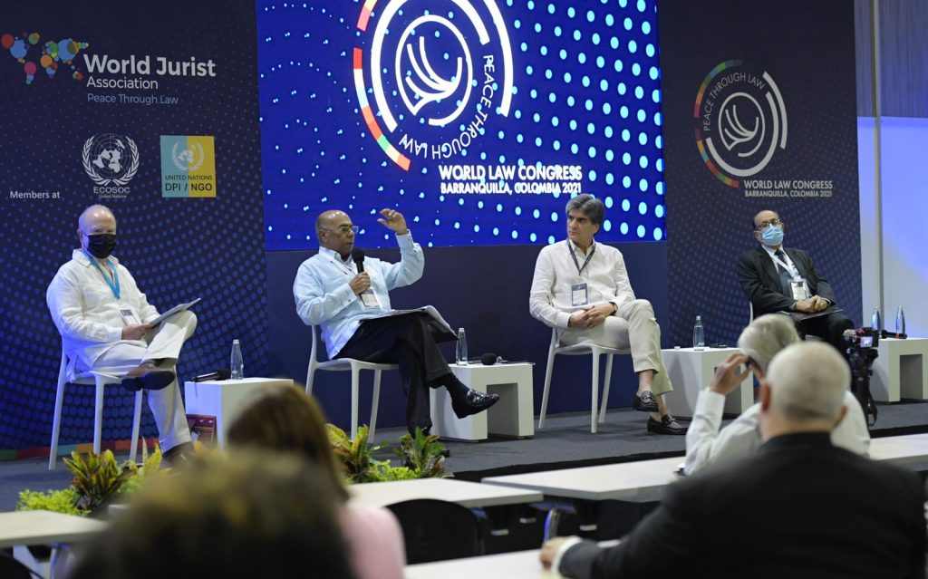 Milton Ray Guevara participa en el XXVII Congreso Bienal de la Asociacion Mundial de Juristas
