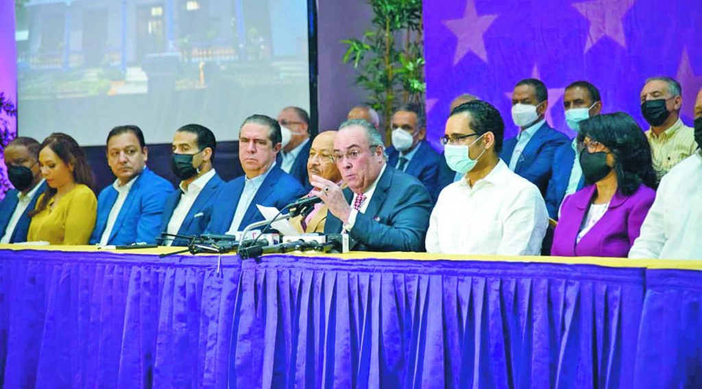 PLD muy bravito con el Gobierno y el PRM por mencion de Danilo