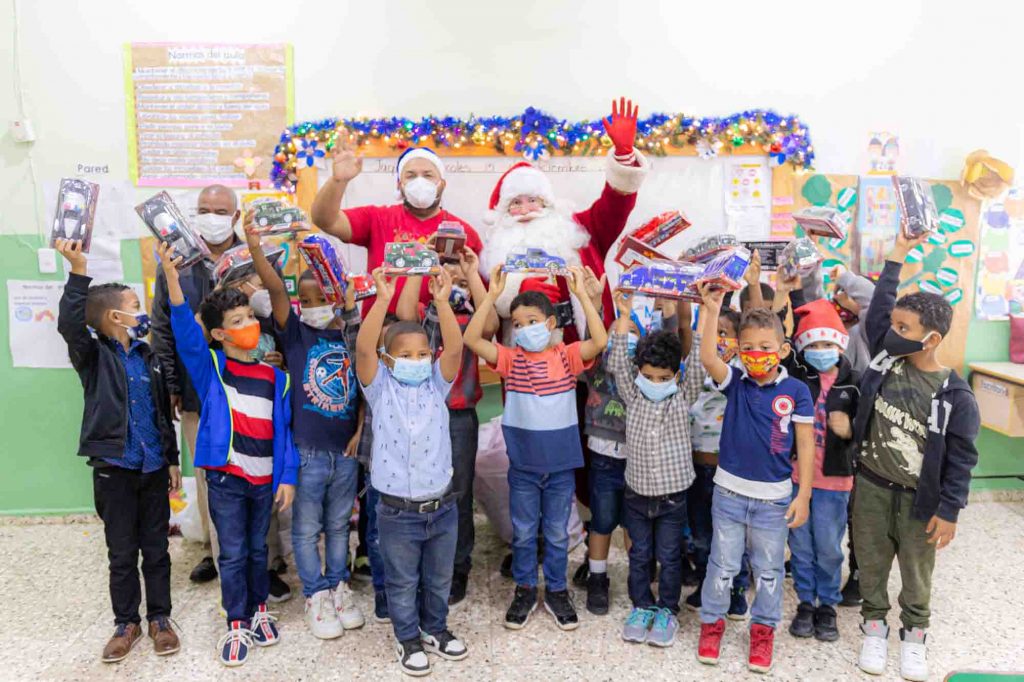 Cementos Cibao reafirma su compromiso social durante el año Cementos Cibao reafirma su compromiso social durante el ano