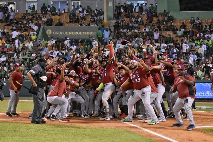 Gigantes del Cibao nuevo campeones de la pelota dominicana1