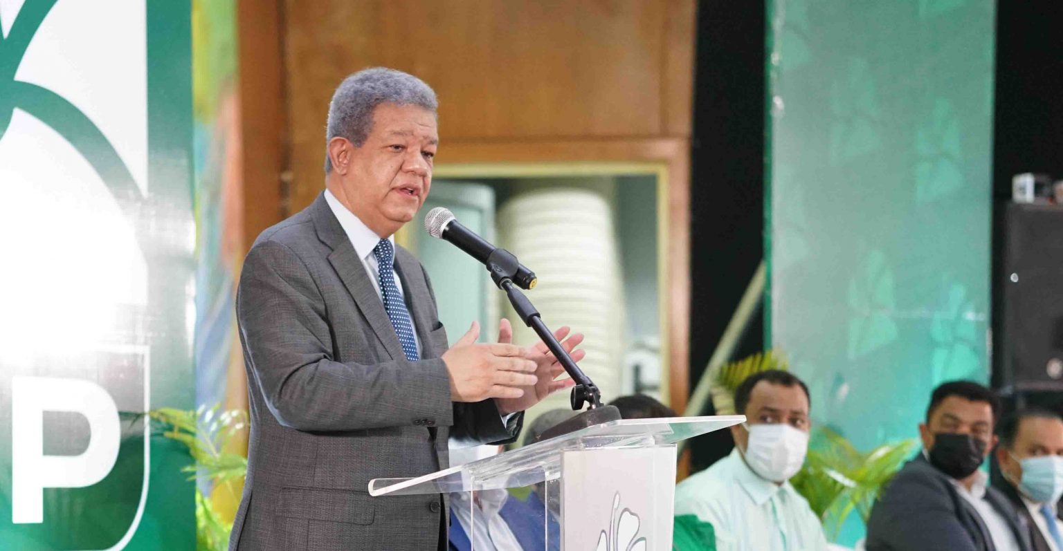 Leonel Fernandez eljacaguero