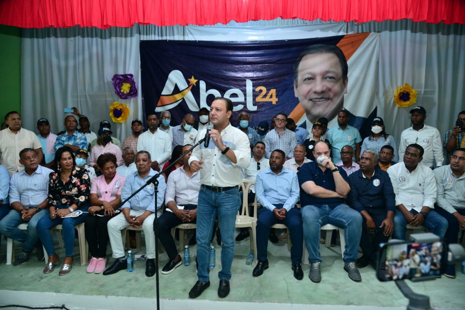 Abel Martinez fortalece estructura politica