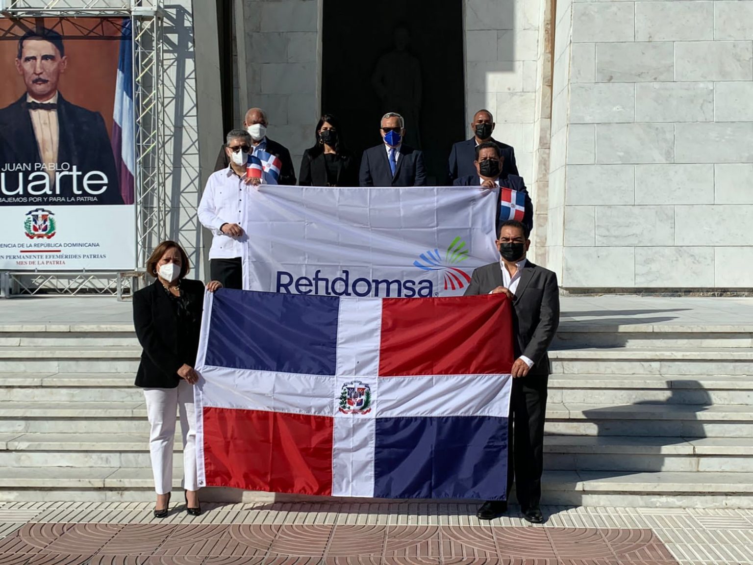 Refineria Dominicana de Petroleo rindio honor a la patria en el 178 aniversario de la Independencia