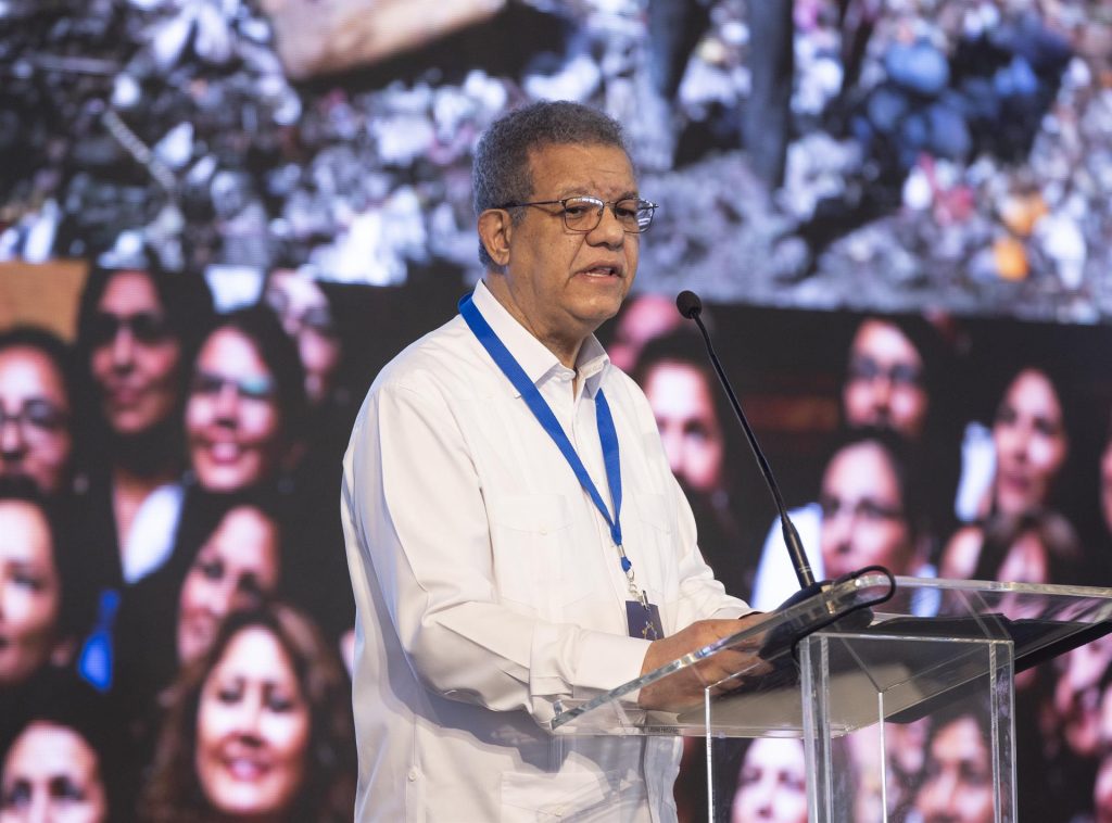 Leonel Fernández lamenta que AL se haya vuelto «irrelevante» leonel fernandez lamenta que latinoamerica se ha vuelto irrelevante 6243405eef9f6