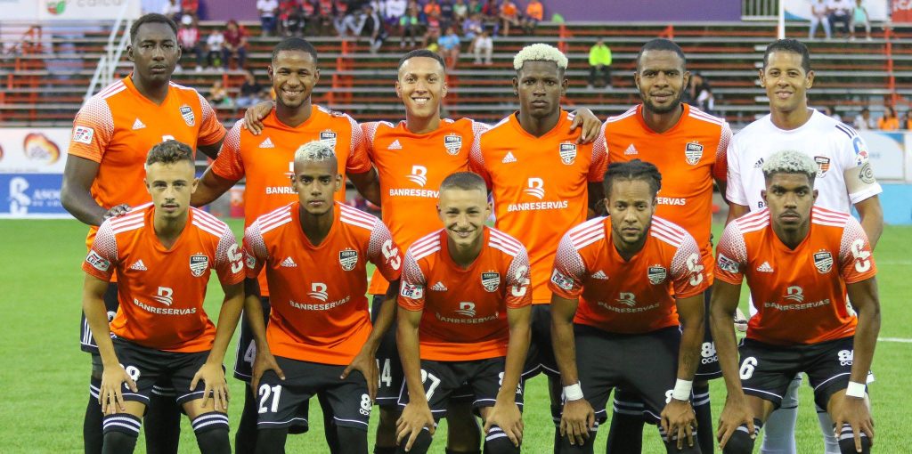 Cibao FC anota una mano y golea 5 1 a SC en la LDF 2022