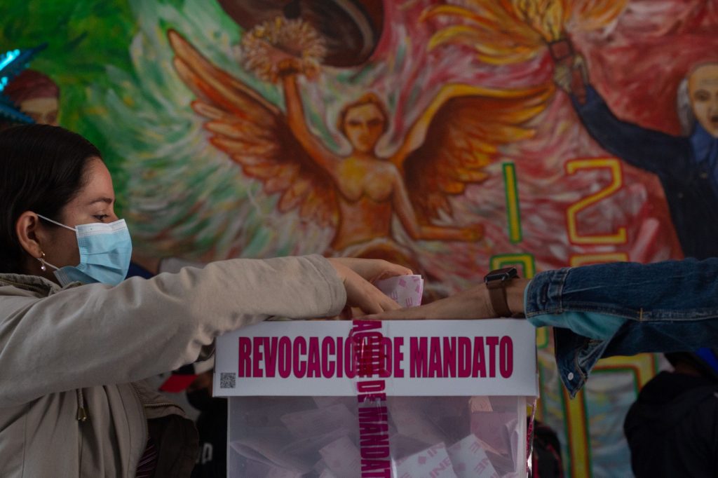 Lopez Obrador gana el revocatorio con el 91 del voto