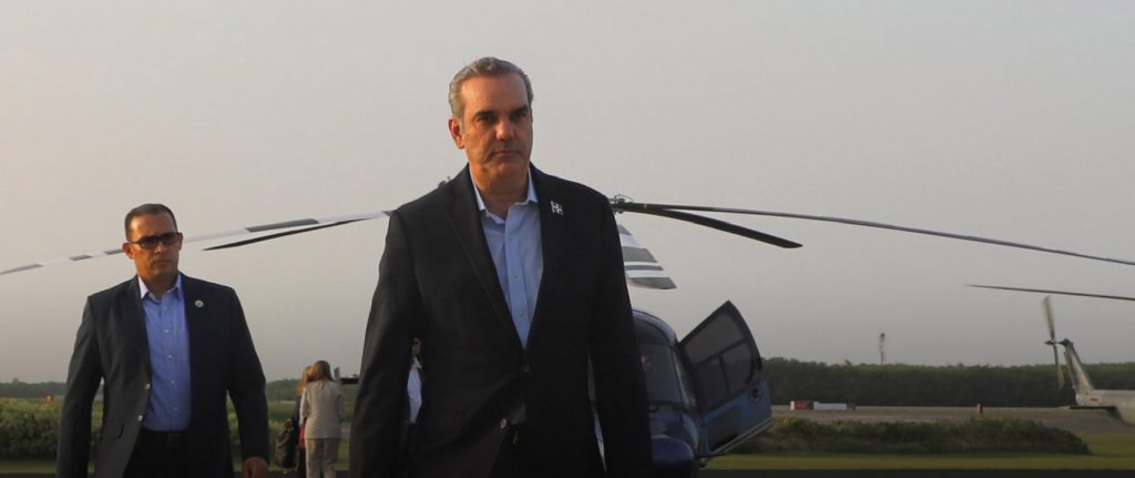 Presidente Abinader en Suiza para exponer experiencia RD en manejo del COVID-19 y recuperación económica Abinader en Suiza para exponer experiencia RD en manejo del COVID 19
