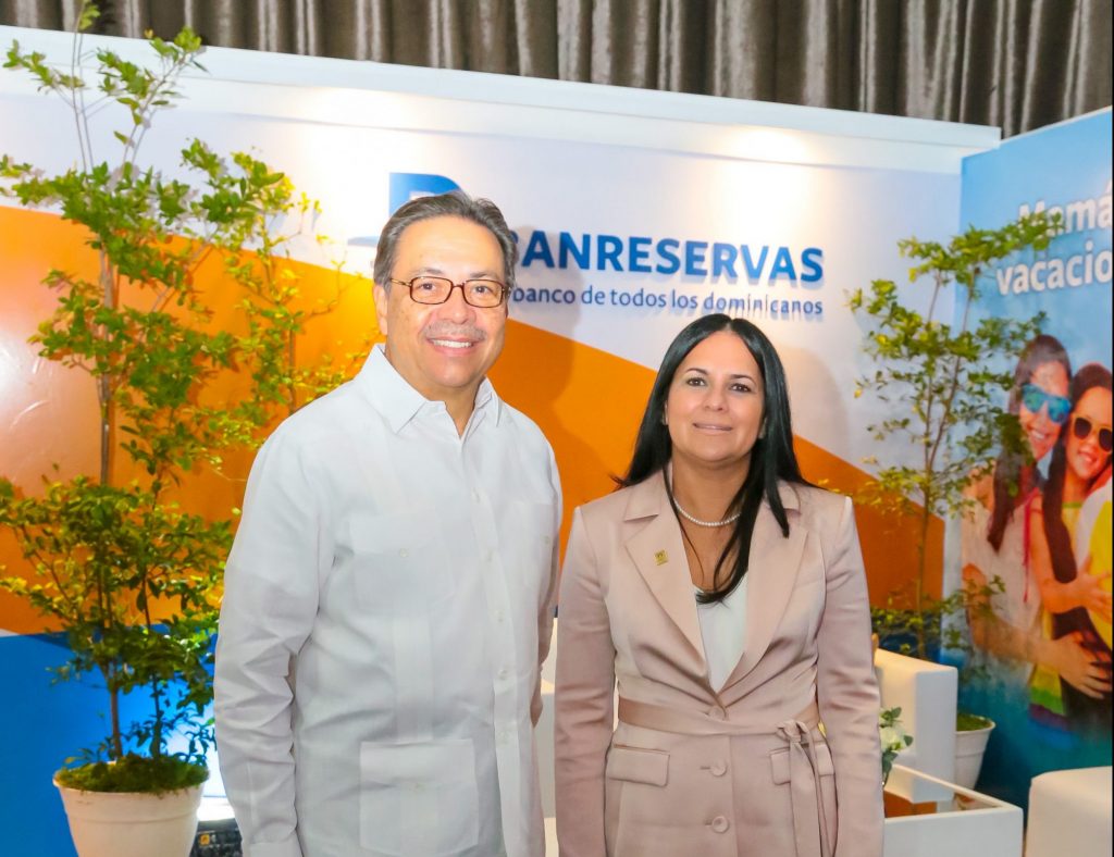 Inauguran vigésima primera versión Vacaciones CTN Expo Feria 2022 dedicada a presidente Luis Abinader IMG 3900 Simon Suarez y Deyanira Pappaterra scaled e1653080789485