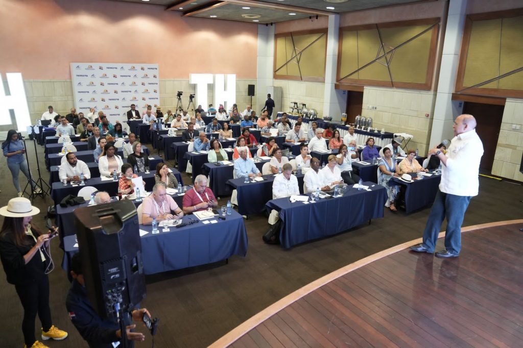 Director del INFOTEP destaca impacto de la Industria 4.0 en la Comunicación y el Turismo Rafael Santos Badia