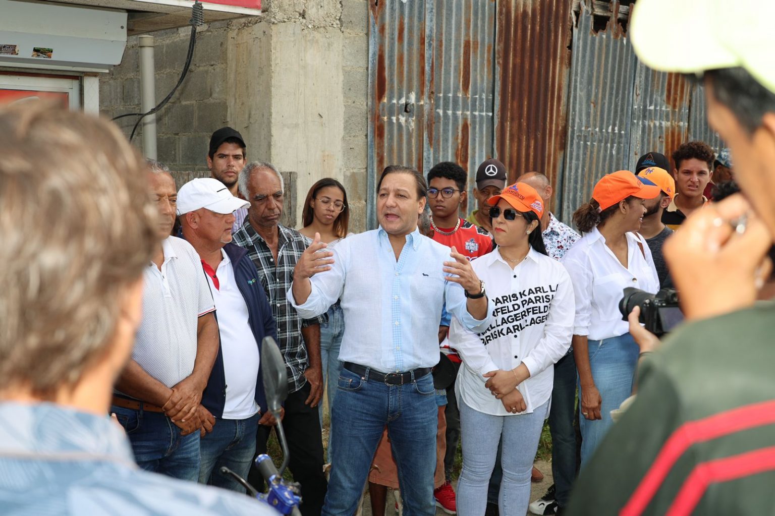 Alcalde Abel Martinezinicio trabajos en La Noriega