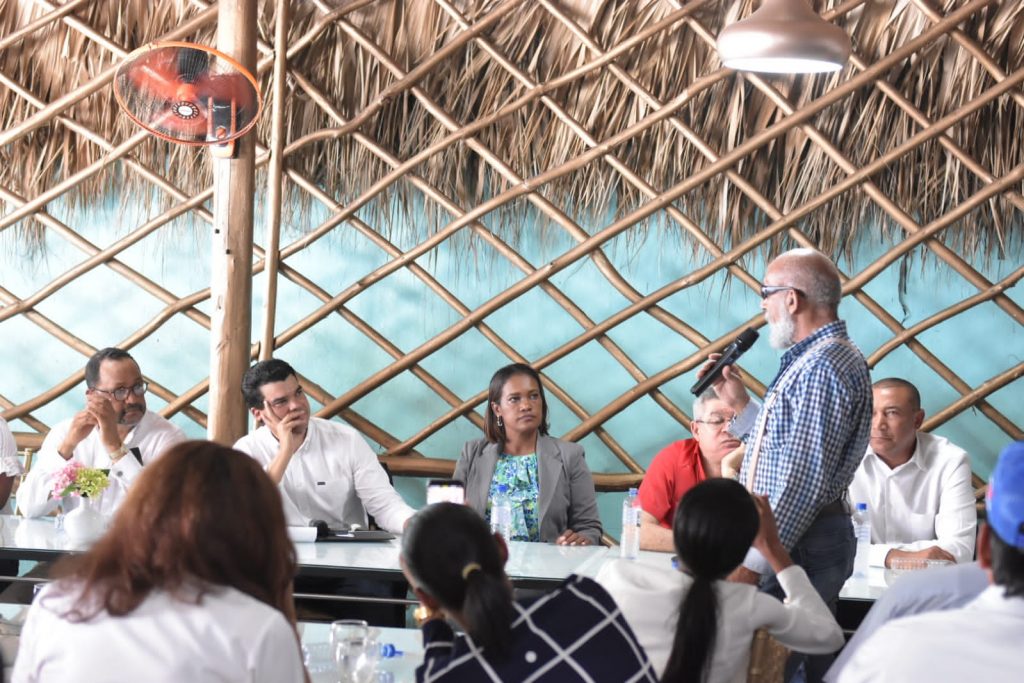 Wellington Arnaud dice que, con inicio del acueducto de Miches, inversión en provincia El Seibo asciende a más de RD$1,550 millones en APS WhatsApp Image 2022 06 03 at 10.14.25 AM