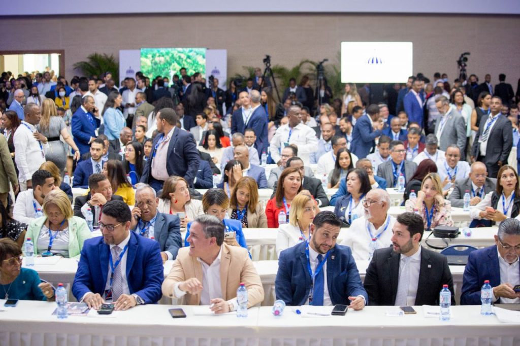 Abinader inicia XlX Cumbre Latinoamericana Democracia y Desarrollo1