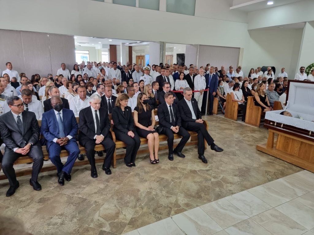 Presidente Abinader y la vice Raquel Peña asistieron al sepelio de madre del ministro de Agricultura Limber Cruz Abinader y la vice Raquel Pena asistieron al sepelio de madre del ministro de Agricultura Limber Cruz