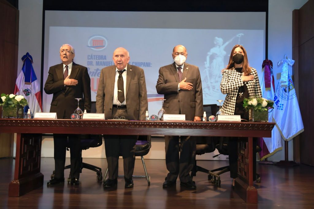 TC realiza Cátedra Dr. Manuel Bergés Chupani con conferencia del jurista Marino Vinicio Castillo Catedra Integridad Judicial foto 1