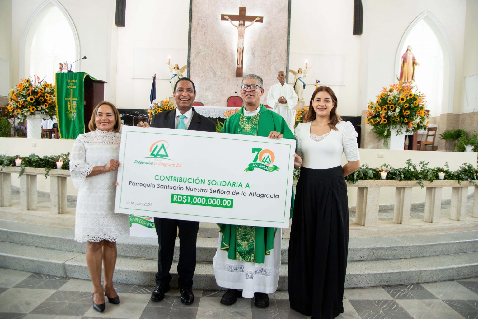 Cooperativa La Altagracia celebra Eucaristia por su 70 Aniversario1