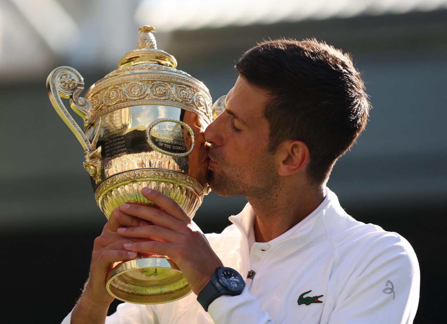 Djokovic derroto a Nick Kyrgios confirmo su hegemonia en Wimbledon y sumo su cuarto titulo consecutivo