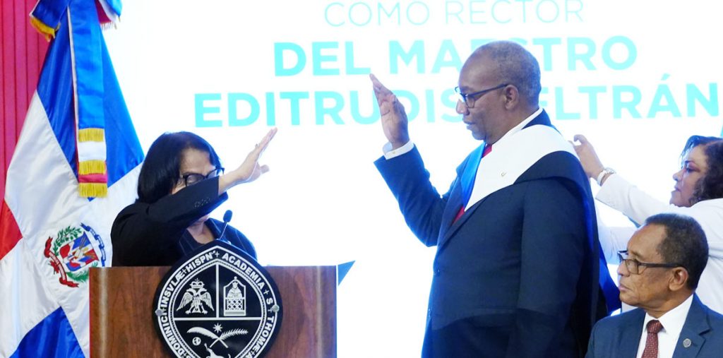 Editrudis Beltran Crisostomo toma juramento como rector de la UASD