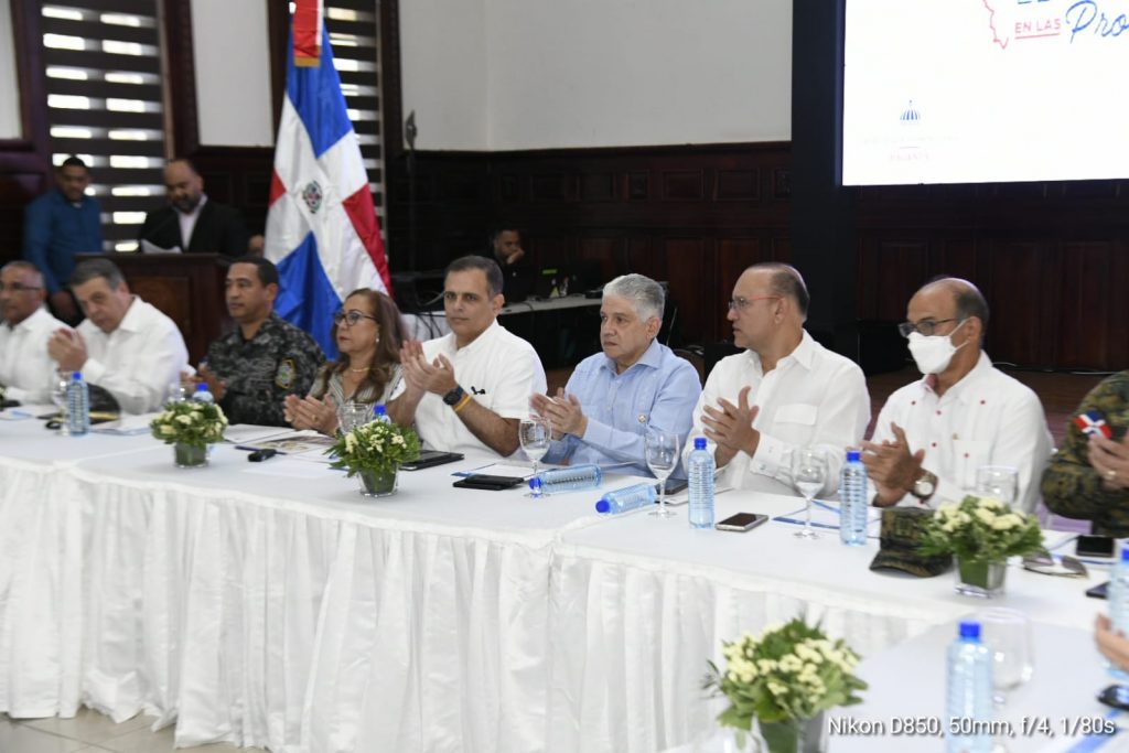 Gobierno en las Provincias en Santiago