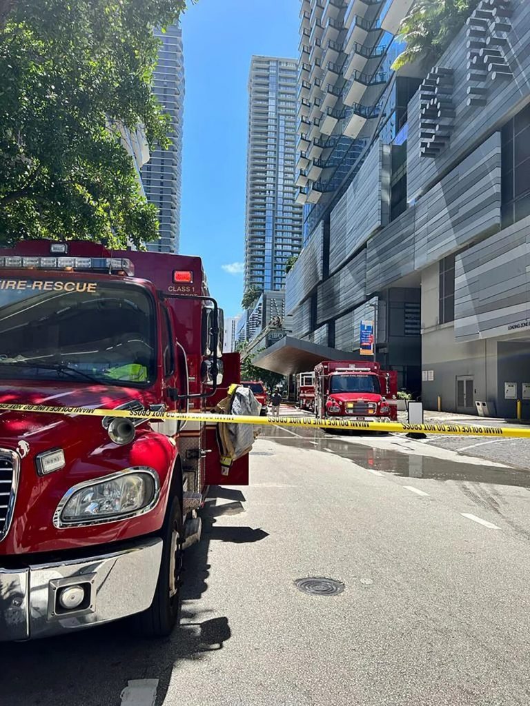 Incendio en el Brickell City Centre en Miami1