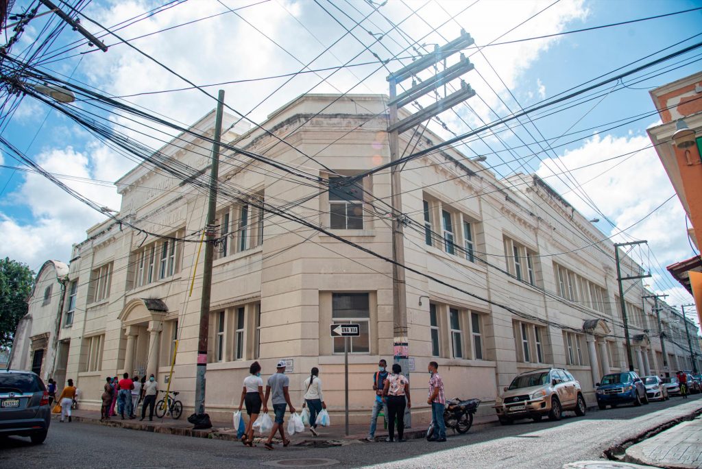 Hospital Padre Billini recibió 1,200 pacientes en su primera semana tras reinauguración Hospital Padre Billini
