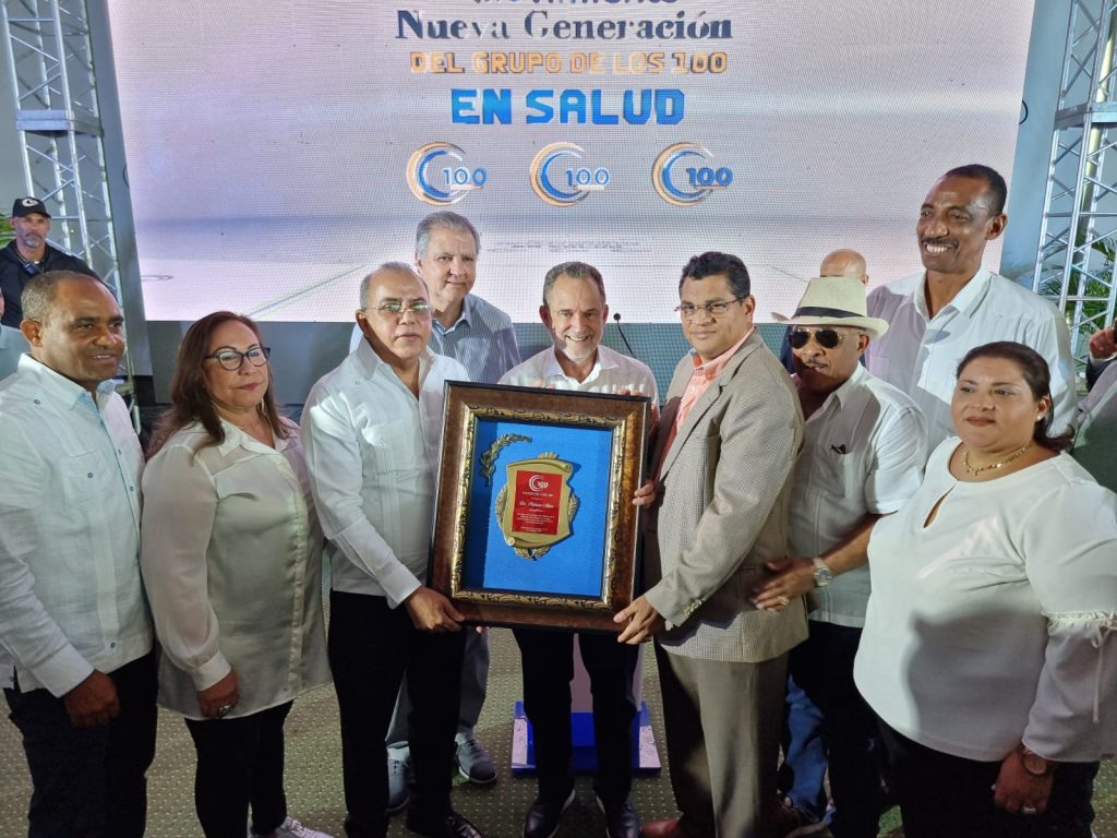Movimiento Grupo de Los 100 reconoce a Plutarco Arias