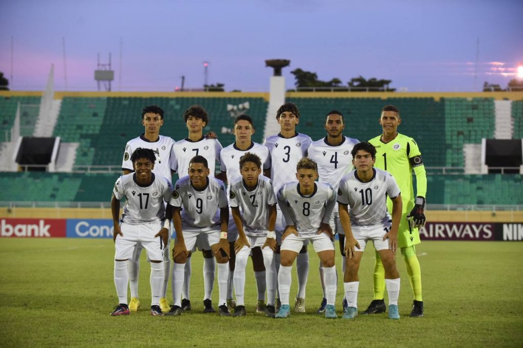 Onceno inicial de RD Sub 17 vs Islas Caiman