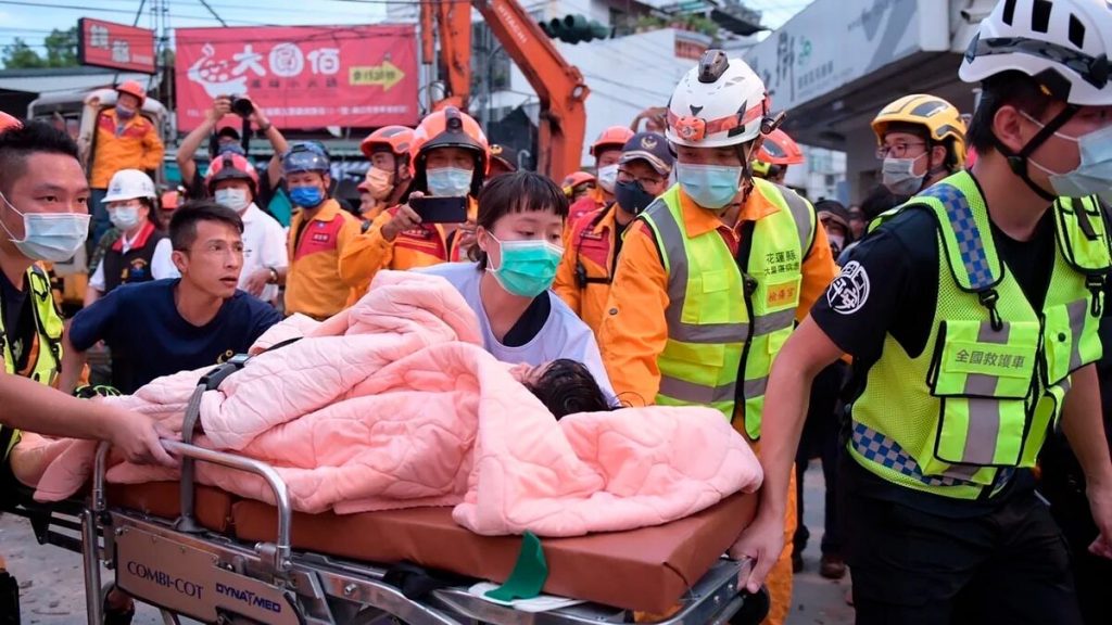 terremoto de magnitud 69 sacude Taiwan2