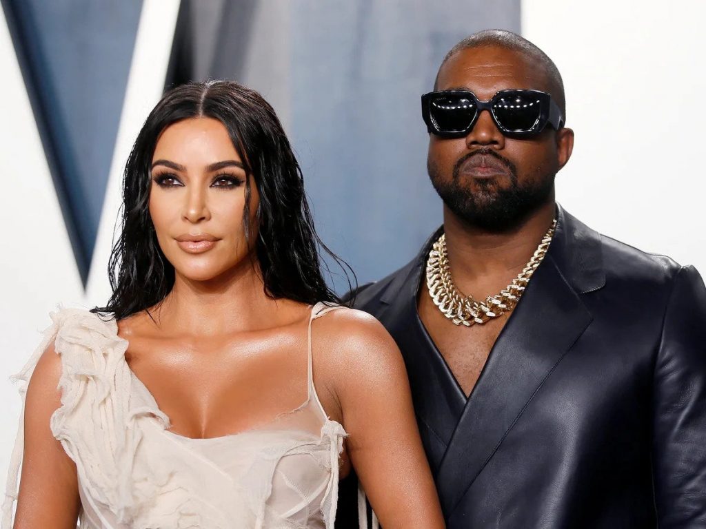 Kim Kardashian repudio el discurso antisemita de Kanye West