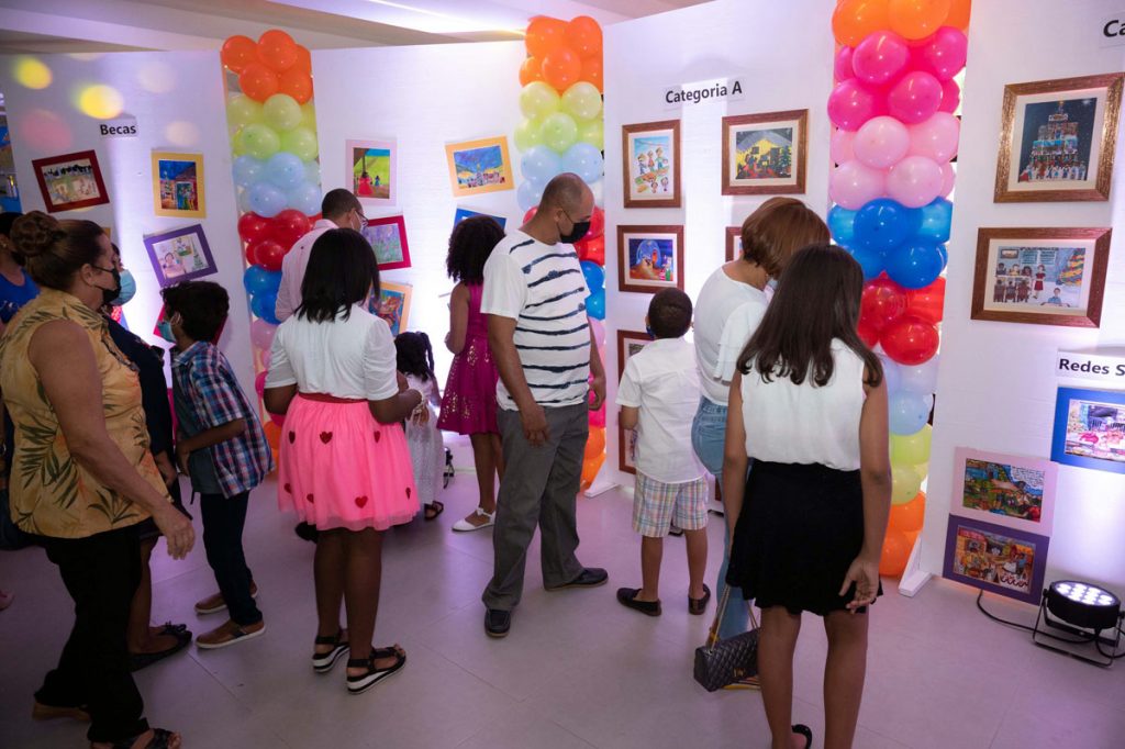 Voluntariado Banreservas convoca concurso de Pintura Infantil Navideno1